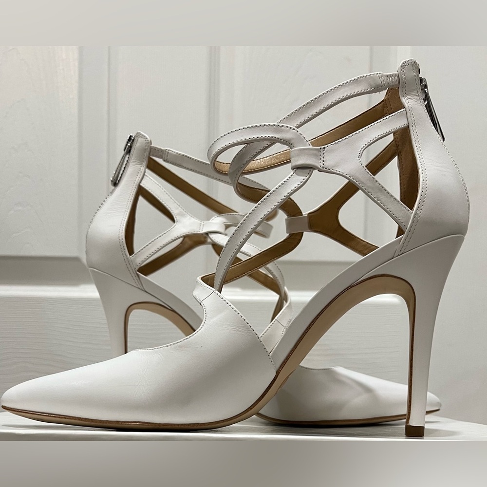 Michael Kors Elegant White Strappy Heels - Picture 5 of 10
